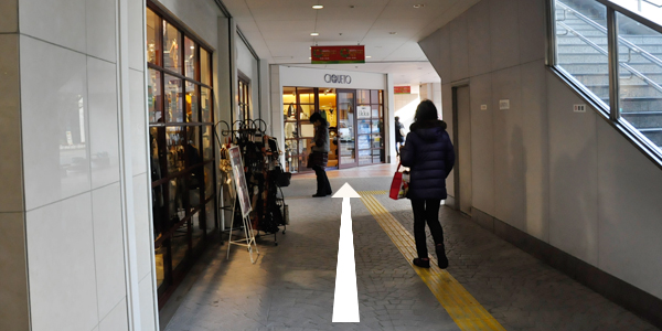 階段を降りUターンし171号線へ